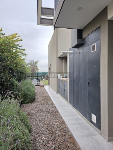 Casa en Alquiler en Maipu, Mendoza
