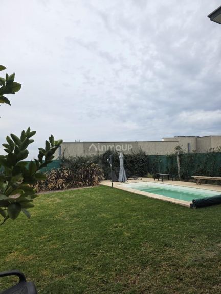 Casa en Alquiler en Maipu, Mendoza