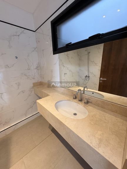 Casa en Alquiler en Las Heras, Mendoza - $ 2.400.000 | Inmoup - 11