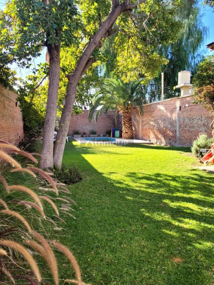 Casa en Venta en Capital, Mendoza