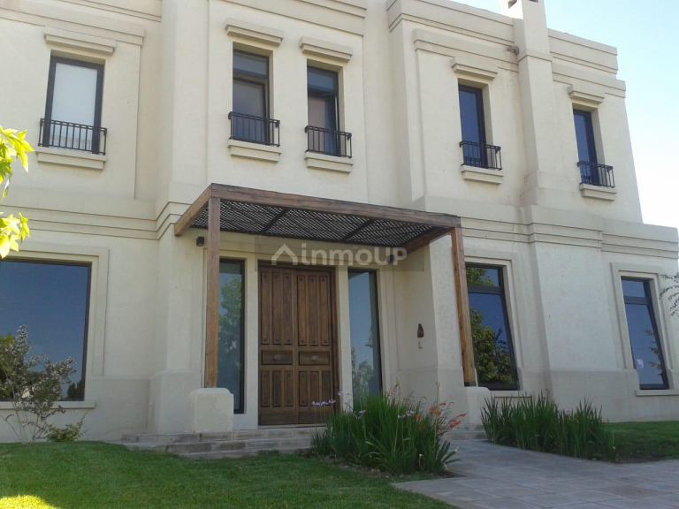Casa en Venta en Lujan de Cuyo, Mendoza