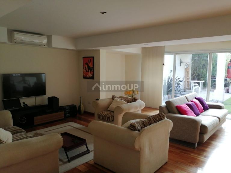 Casa en Venta en Guaymallen, Mendoza