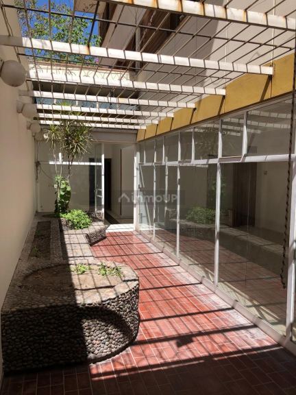 Local Comercial en Alquiler en Capital, Mendoza