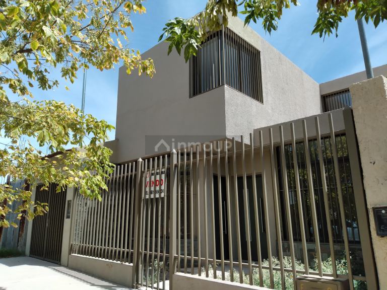 Casa en Venta en Guaymallen, Mendoza