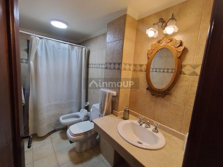 Casa en Venta en Capital, Mendoza