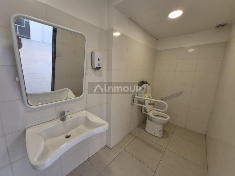 Local Comercial en Alquiler en Godoy Cruz, Mendoza