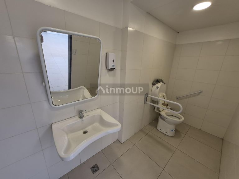 Local Comercial en Alquiler en Godoy Cruz, Mendoza