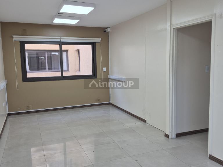 Oficina en Alquiler en Godoy Cruz, Mendoza