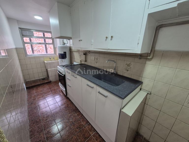Capital Av. España 918
