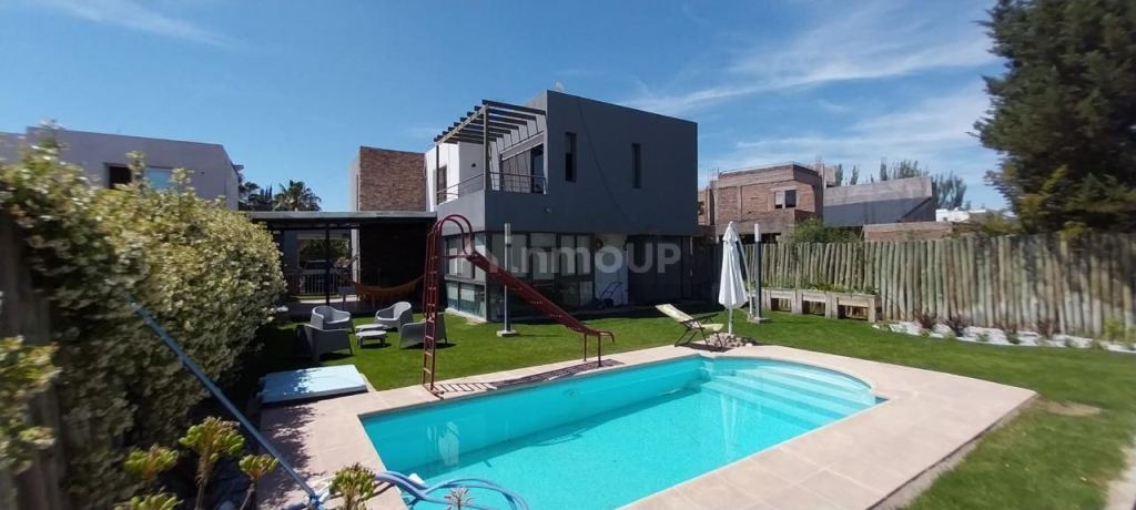 Casa en Venta en Maipu, Mendoza