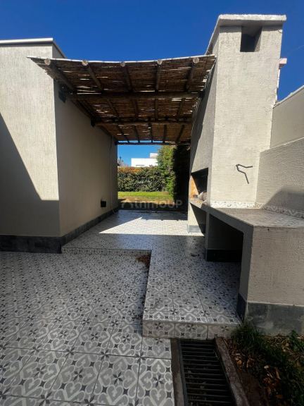 Casa en Alquiler en Lujan de Cuyo, Mendoza