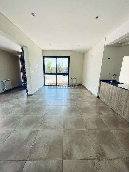 Casa en Alquiler en Guaymallen, Mendoza