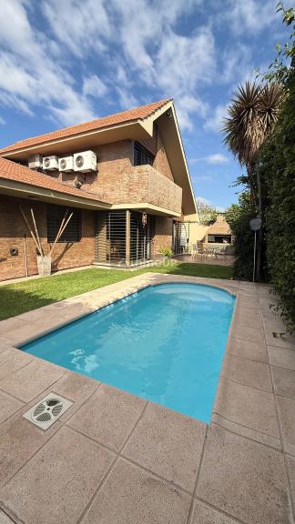 Casa en Venta en Guaymallen, Mendoza