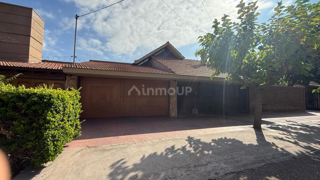 Casa en Venta en Guaymallen, Mendoza