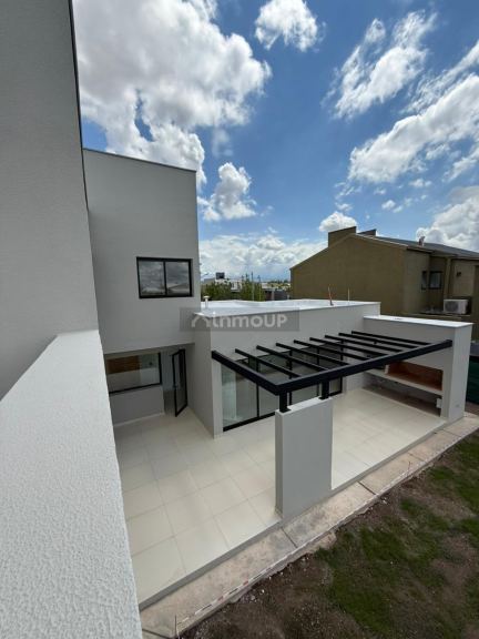 Casa en Venta en Guaymallen, Mendoza