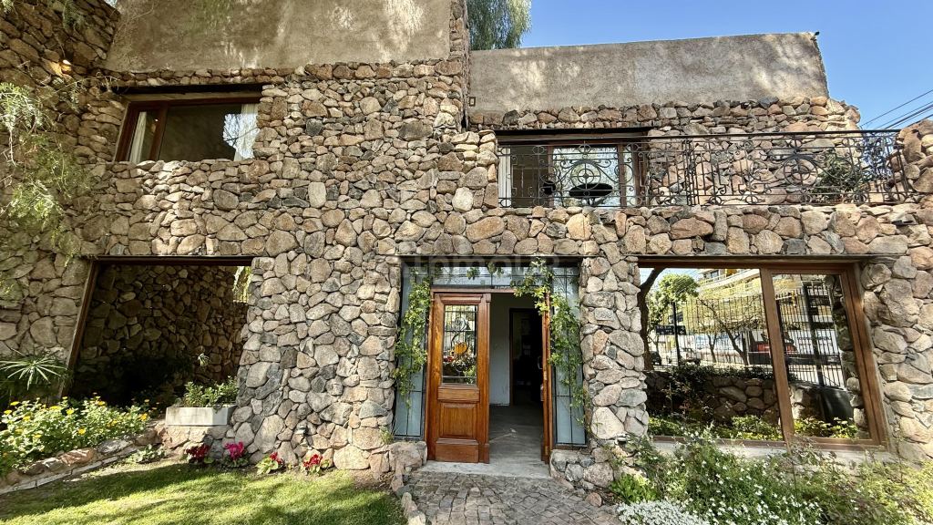 Capital Emilio Civit y paso de los andes