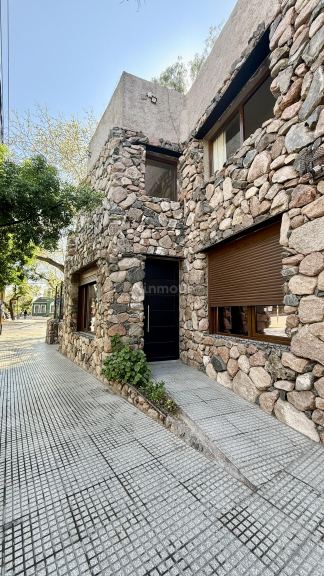 Oficina en Alquiler en Capital, Mendoza - USD 1.400 | Inmoup - 17