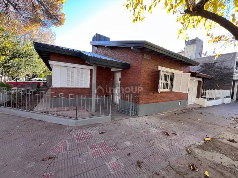 Casa en Alquiler en Godoy Cruz, Mendoza