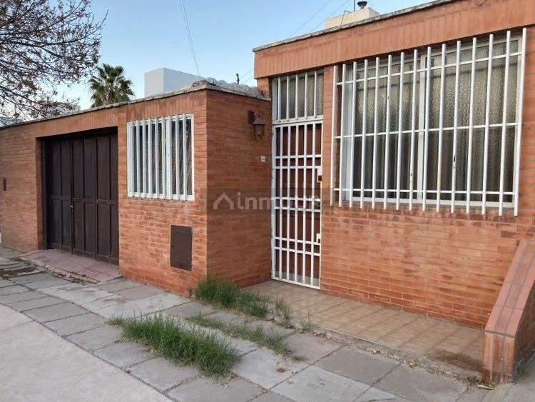Casa en Alquiler en Godoy Cruz, Mendoza