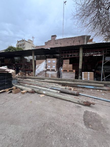 Galpon en Alquiler en Capital, Mendoza