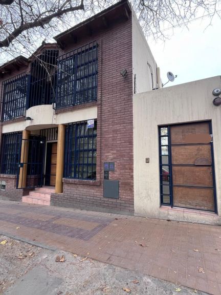 Galpon en Alquiler en Capital, Mendoza