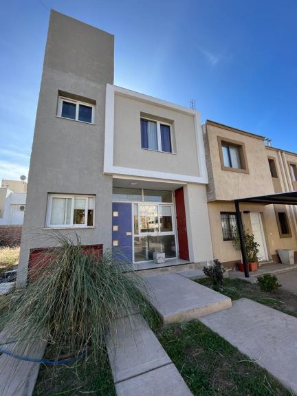 Duplex en Venta en Las Heras, Mendoza