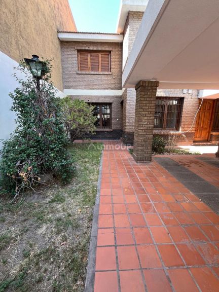 Casa en Venta en Godoy Cruz, Mendoza