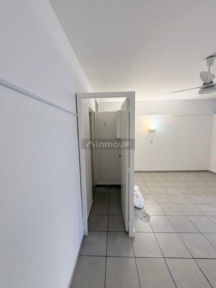Oficina en Alquiler en Capital, Mendoza - $ 450.000 | Inmoup - 17