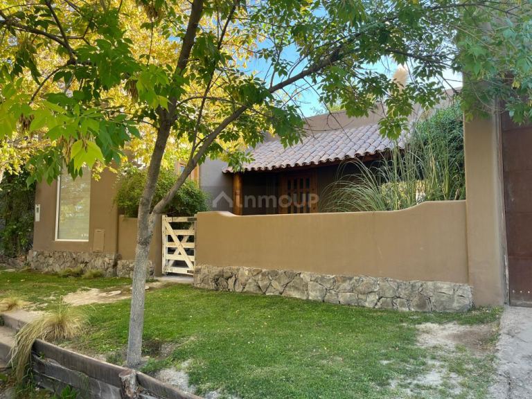 Casa en Venta en Lujan de Cuyo, Mendoza
