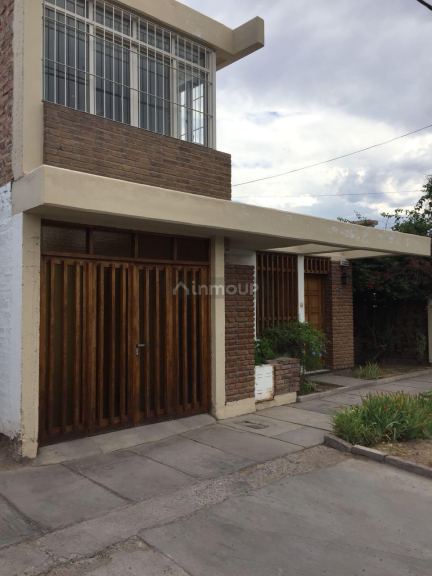 Casa en Venta en Guaymallen, Mendoza