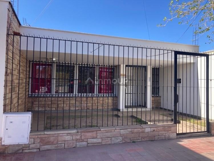 Casa en Venta en Guaymallen, Mendoza