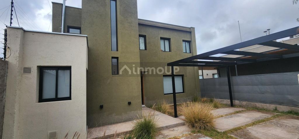 Casa en Venta en Guaymallen, Mendoza