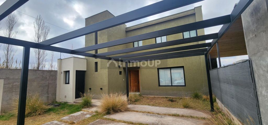 Casa en Venta en Guaymallen, Mendoza