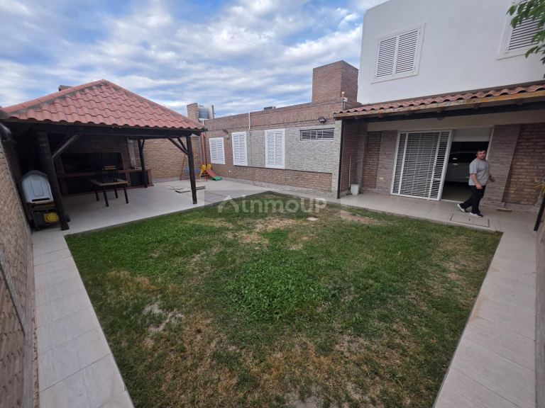 Casa en Venta en Guaymallen, Mendoza