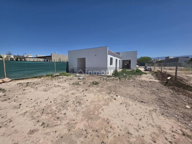 Casa en Venta en Maipu, Mendoza