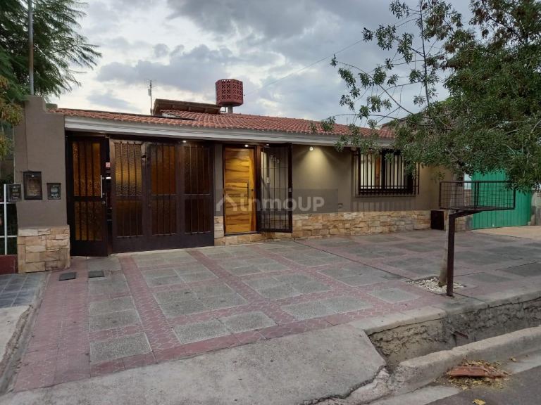 Casa en Alquiler en Guaymallen, Mendoza