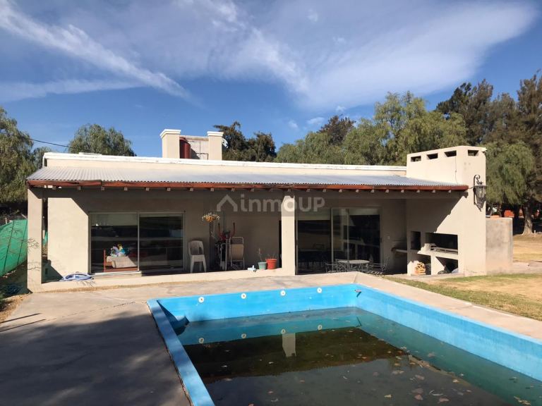 Casa en Venta en Ullum, San Juan