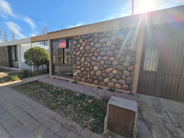 Casa en Alquiler en Lujan de Cuyo, Mendoza