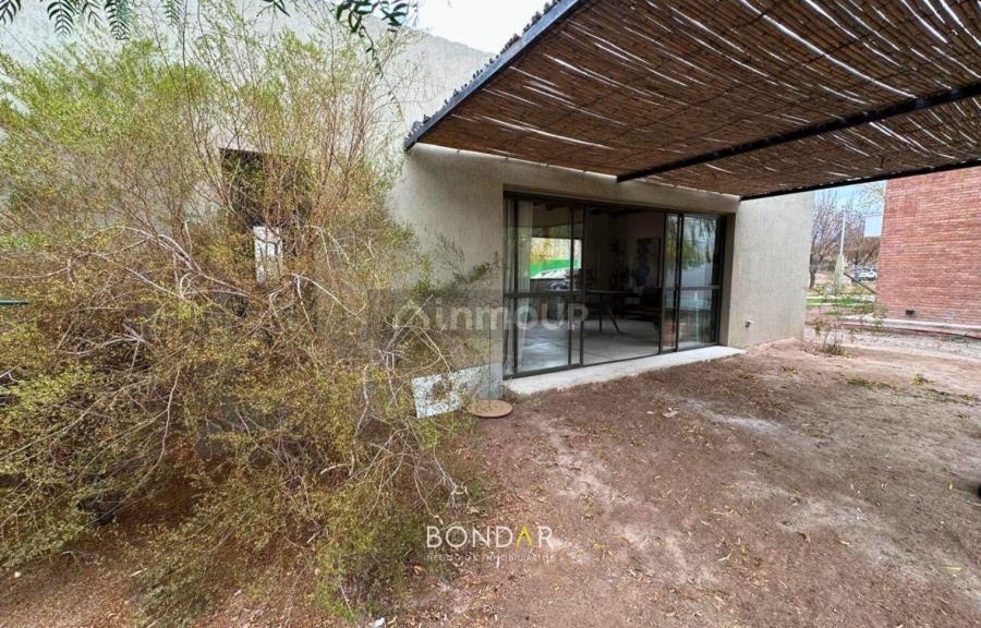 Casa en Venta en Guaymallen, Mendoza