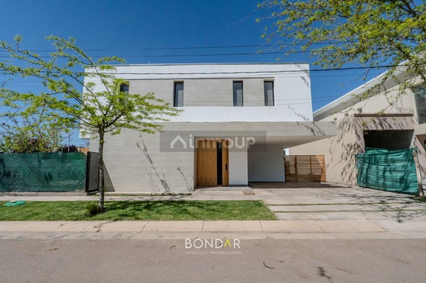 Casa en Venta en Lujan de Cuyo, Mendoza